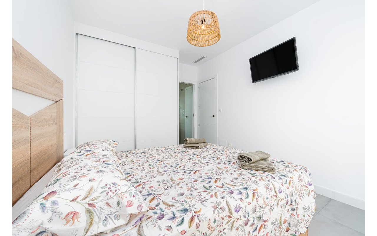 Resale - Villa - Los Montesinos