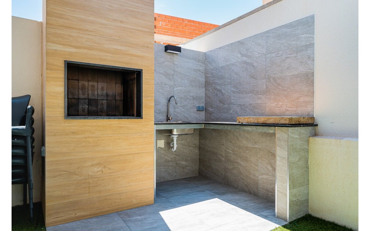 Resale - Villa - Los Montesinos