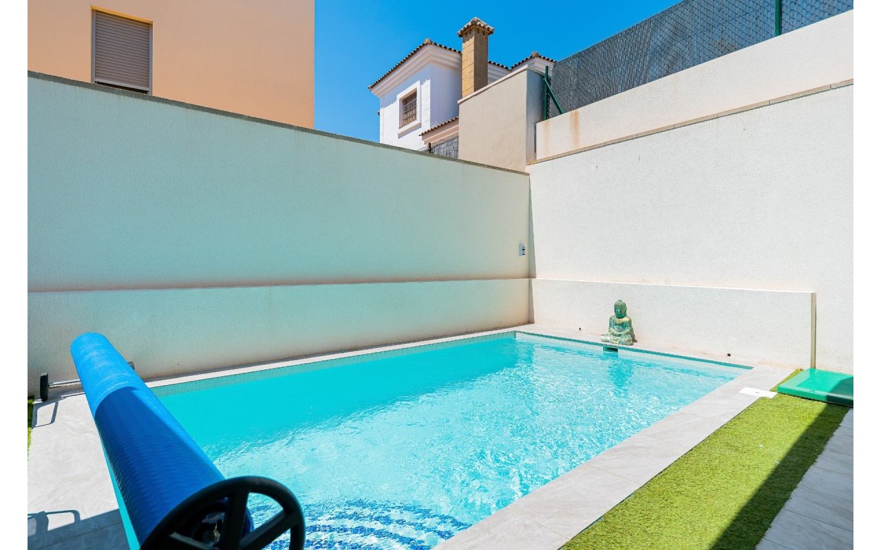 Resale - Villa - Los Montesinos