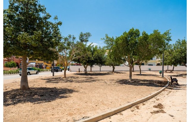 Resale - Villa - Los Montesinos