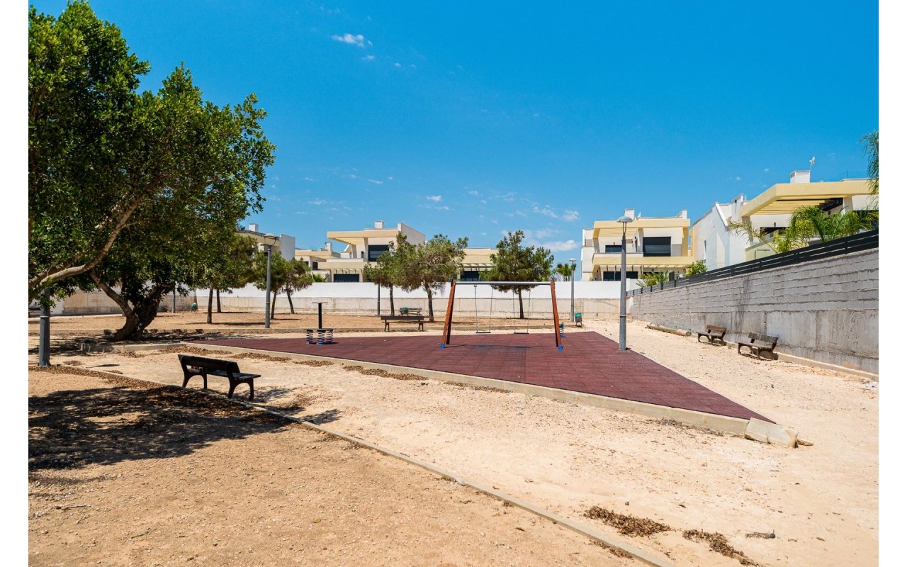 Resale - Villa - Los Montesinos