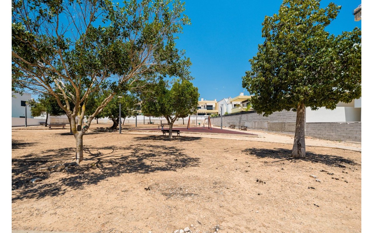 Resale - Villa - Los Montesinos