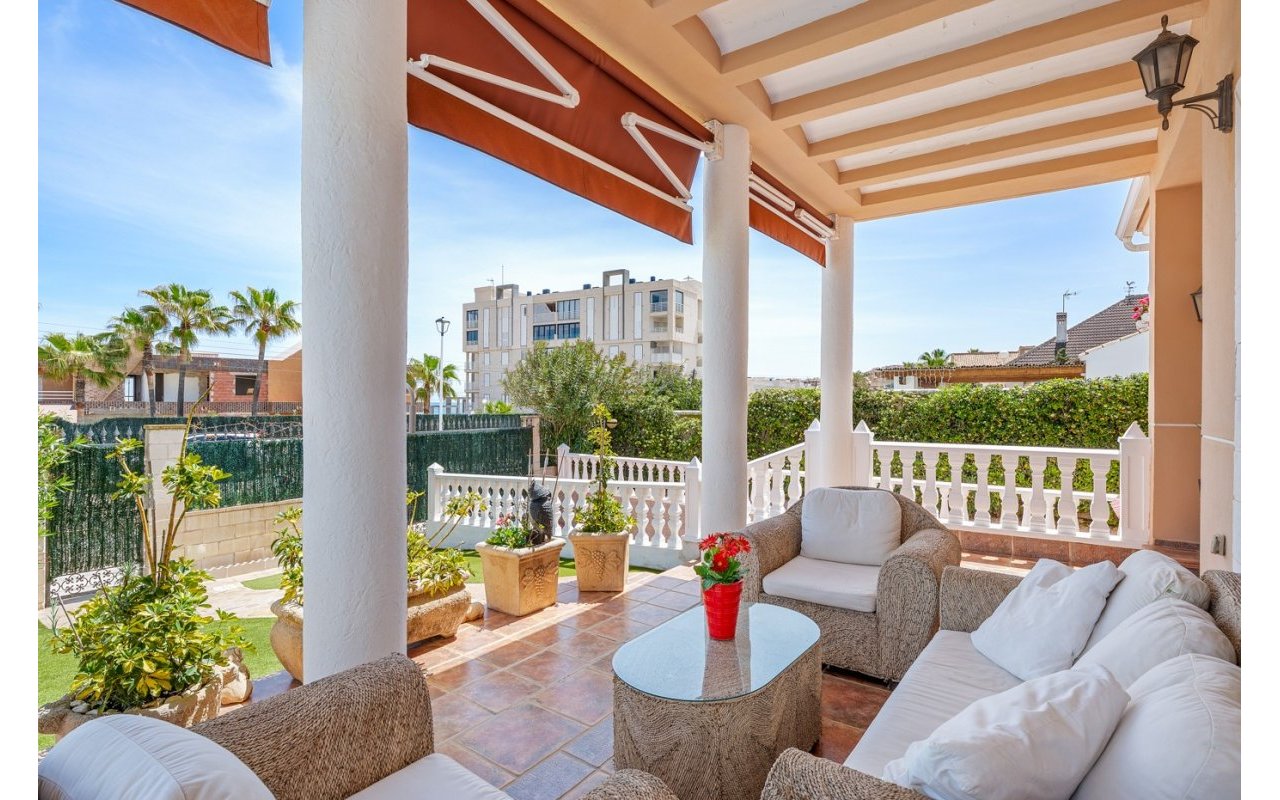 Reventa - Villa - Torrevieja - La Mata