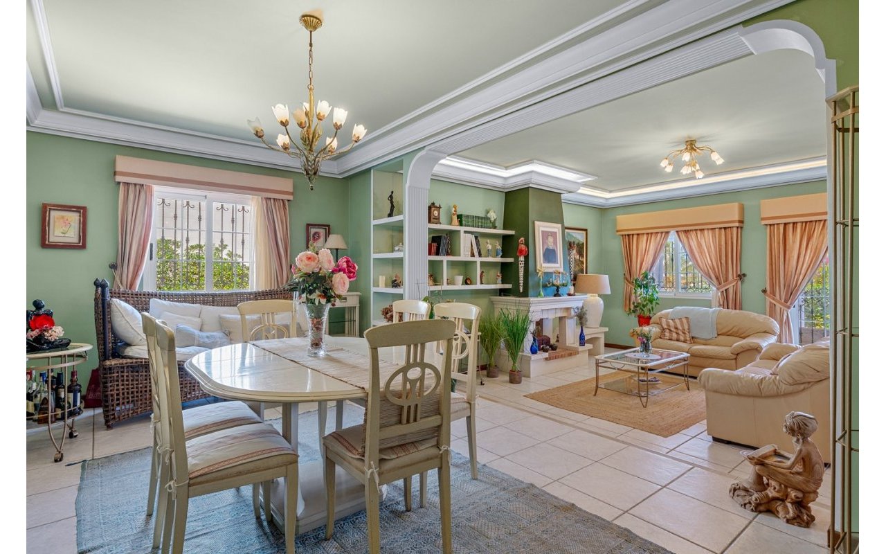 Reventa - Villa - Torrevieja - La Mata