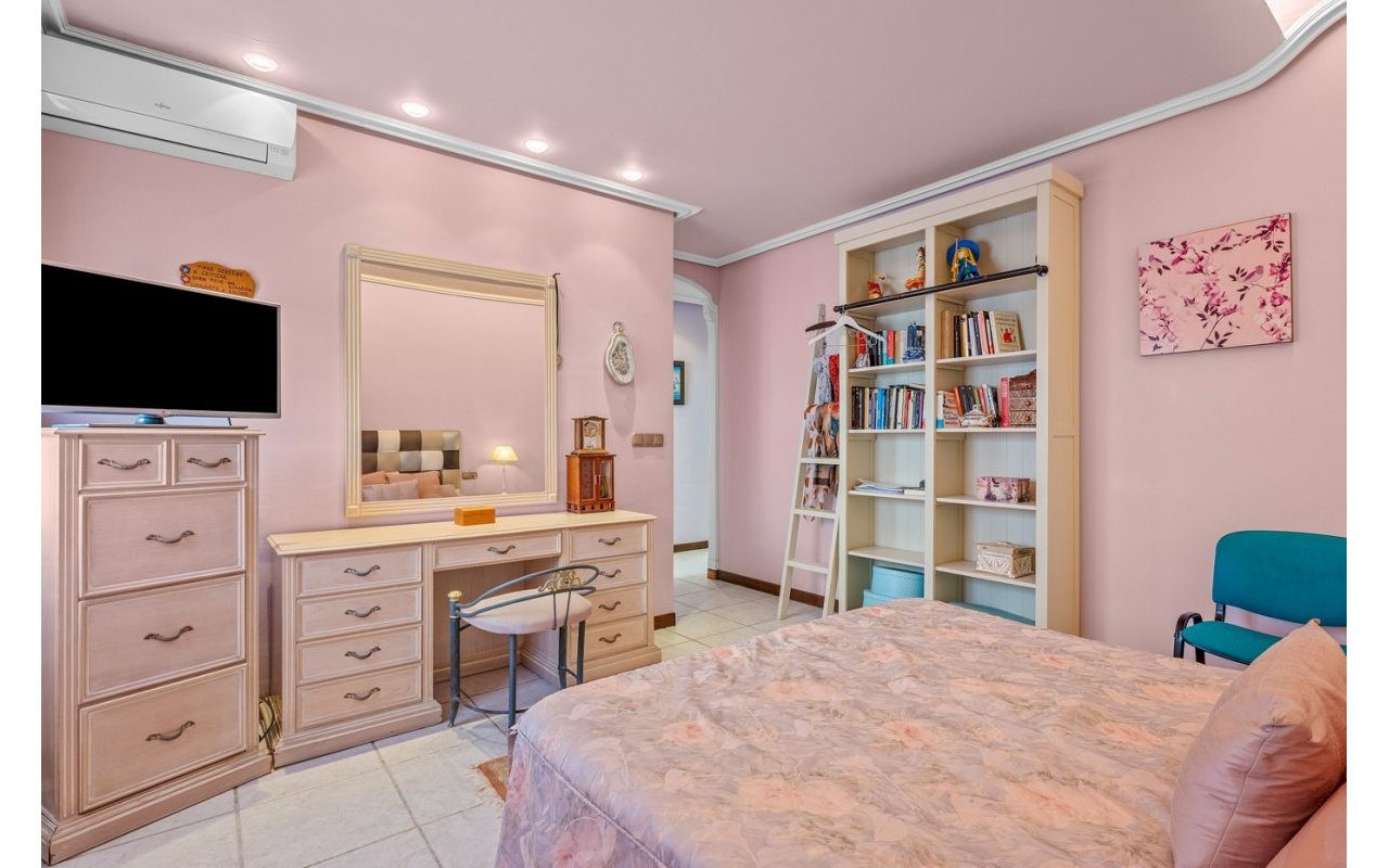 Reventa - Villa - Torrevieja - La Mata