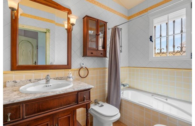 Reventa - Villa - Torrevieja - La Mata
