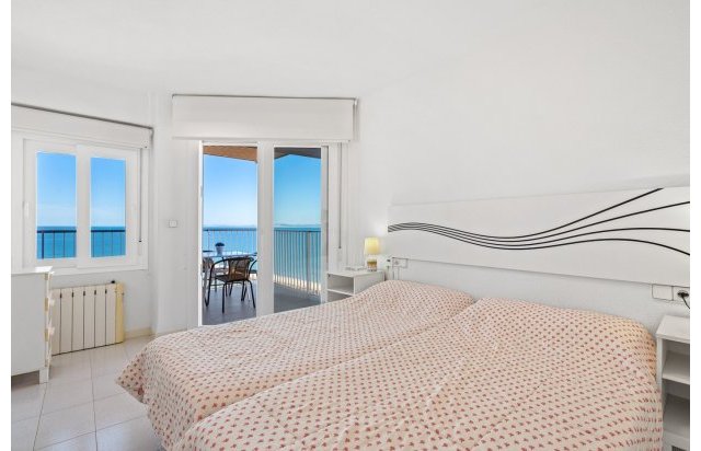 Resale - Apartment - Santa Pola
