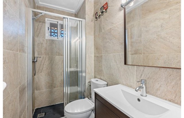 Resale - Apartment - Santa Pola