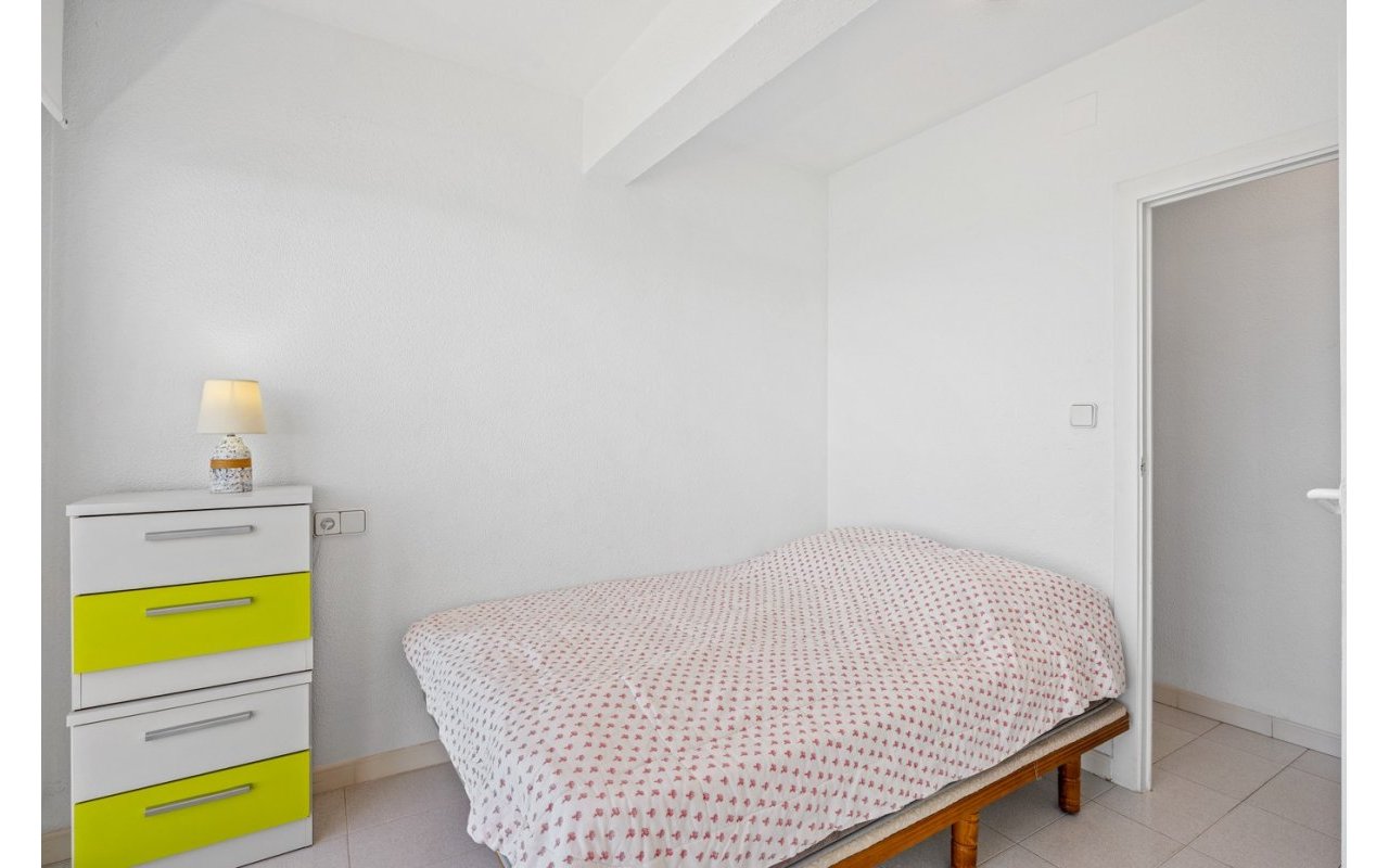 Resale - Apartment - Santa Pola
