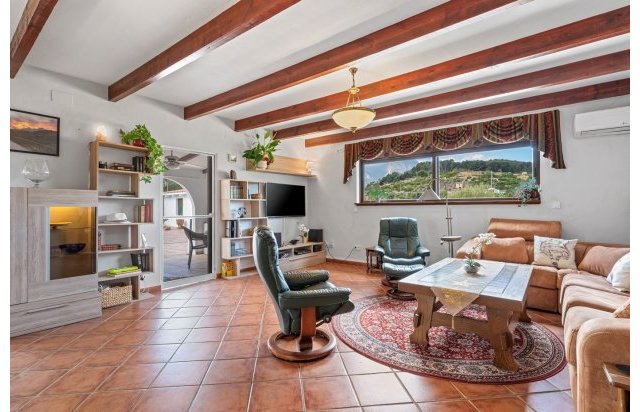 Resale - Country estate - La Nucía