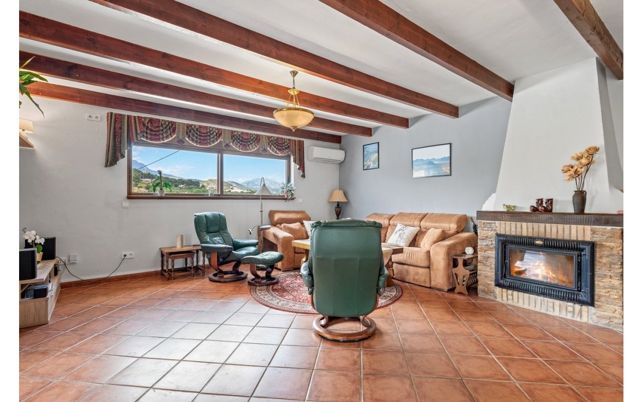 Resale - Country estate - La Nucía