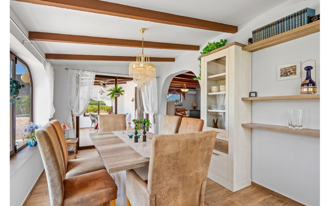 Resale - Country estate - La Nucía