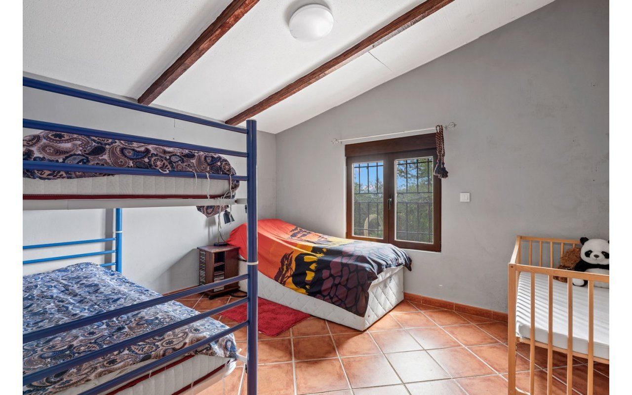 Resale - Country estate - La Nucía