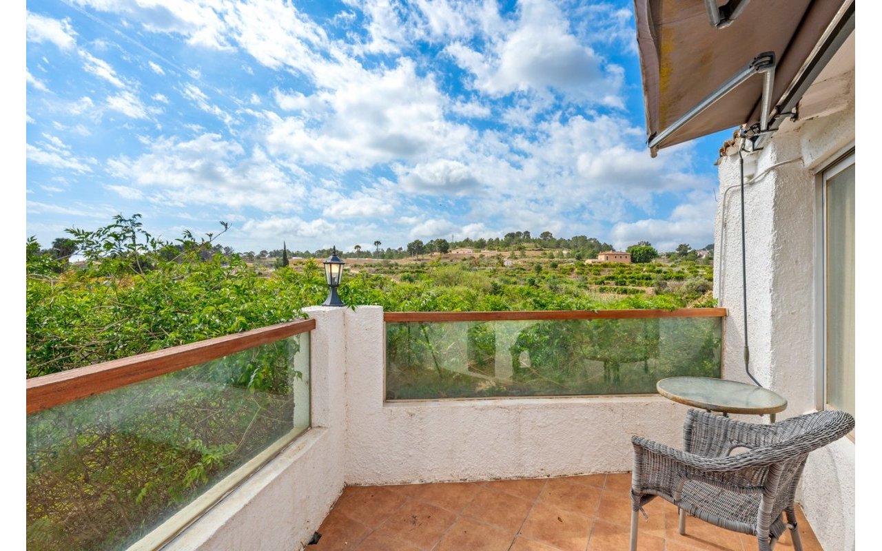 Resale - Country estate - La Nucía