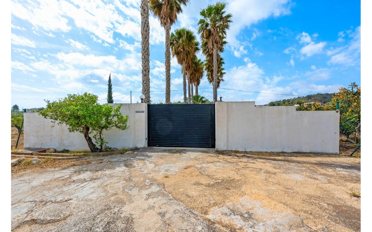 Resale - Country estate - La Nucía