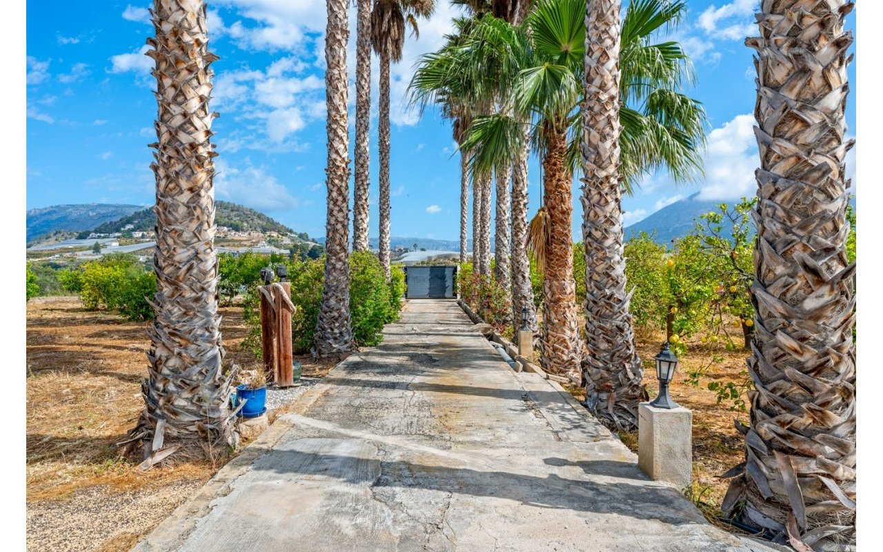 Resale - Country estate - La Nucía