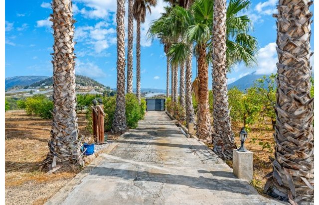 Resale - Country estate - La Nucía