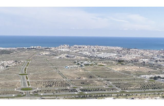 Obra nueva - Piso - Torrevieja - Spain