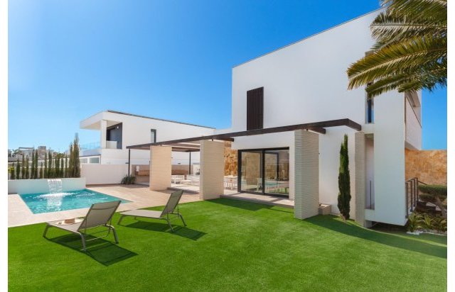 Obra nueva - Villa - Orihuela Costa - Campoamor