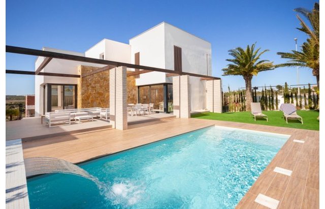 Obra nueva - Villa - Orihuela Costa - Campoamor