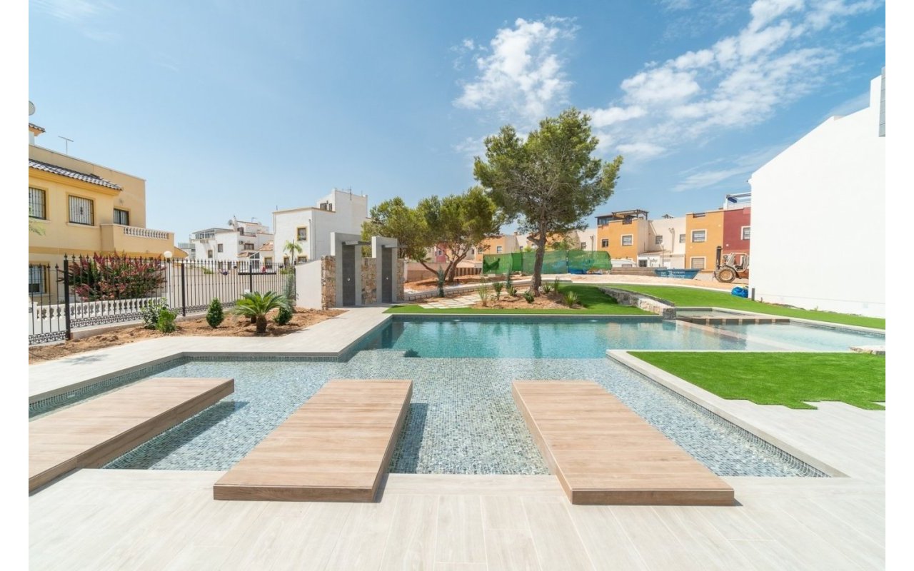 Obra nueva - Bungalow - Torrevieja - Los Balcones