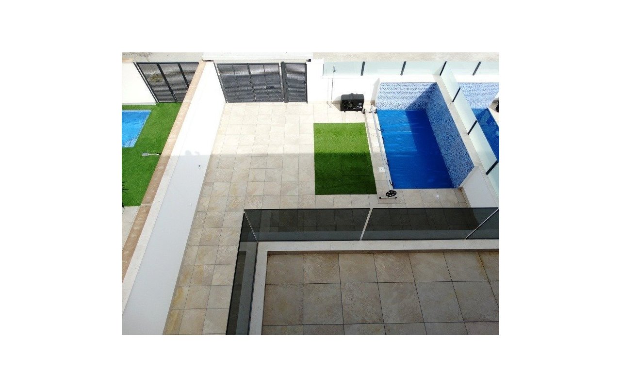 Obra nueva - Villa - Pilar de la Horadada - pueblo