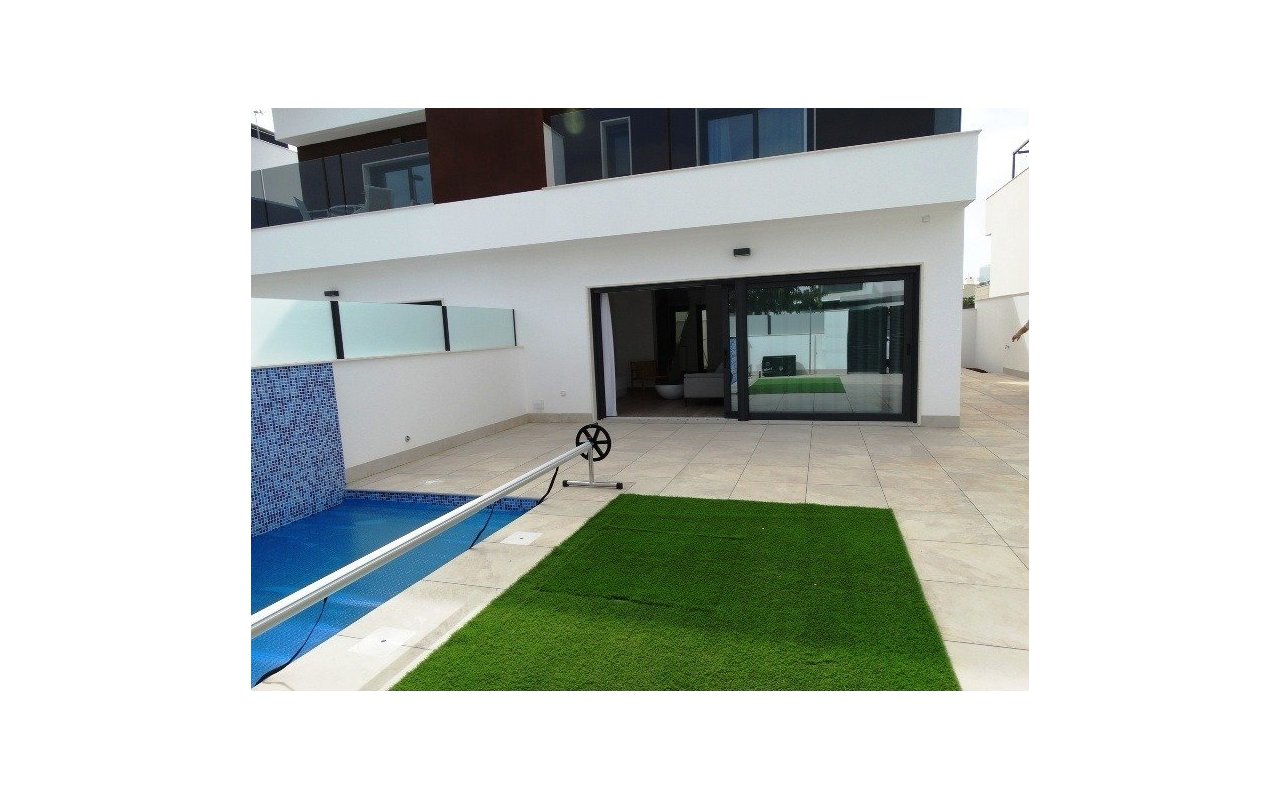 Obra nueva - Villa - Pilar de la Horadada - pueblo