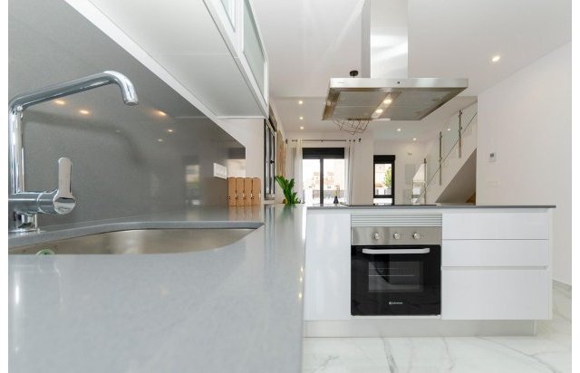 Obra nueva - Villa - Torrevieja - Torretas