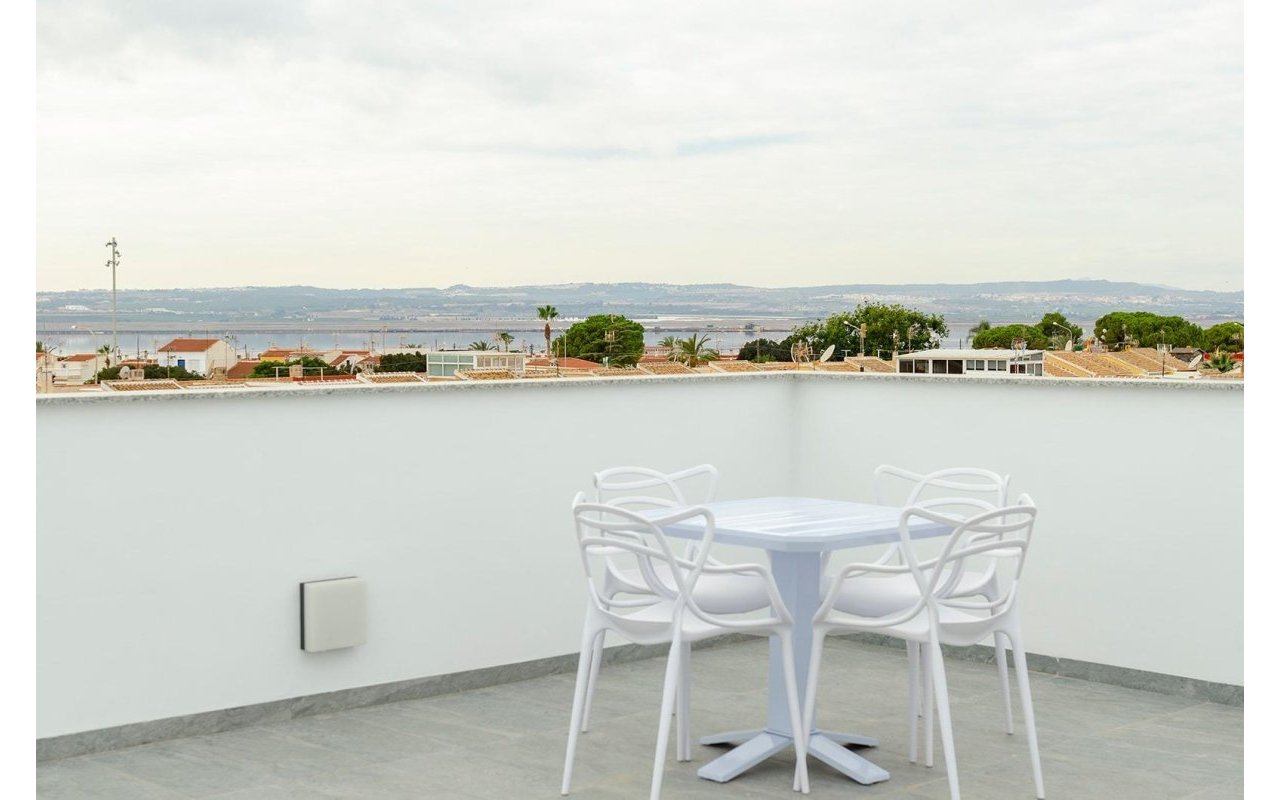 Obra nueva - Villa - Torrevieja - Torretas