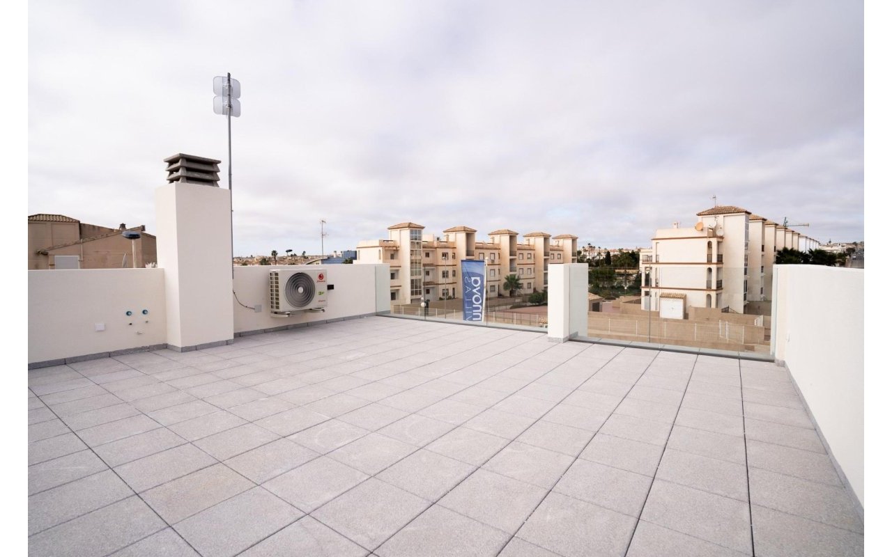 Obra nueva - Town House - Orihuela Costa - Entre golf