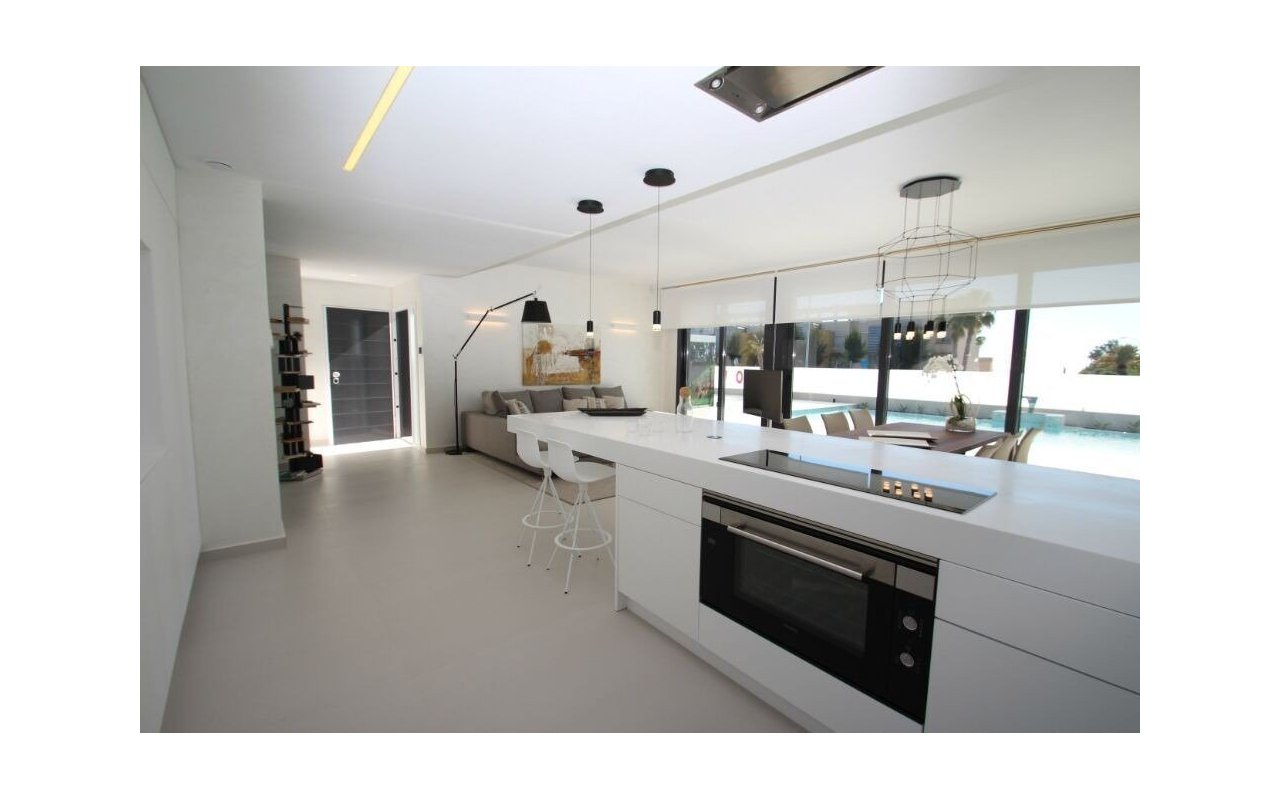 Obra nueva - Villa - Orihuela Costa - Campoamor