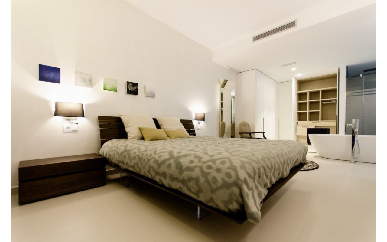 Obra nueva - Villa - Orihuela Costa - Campoamor