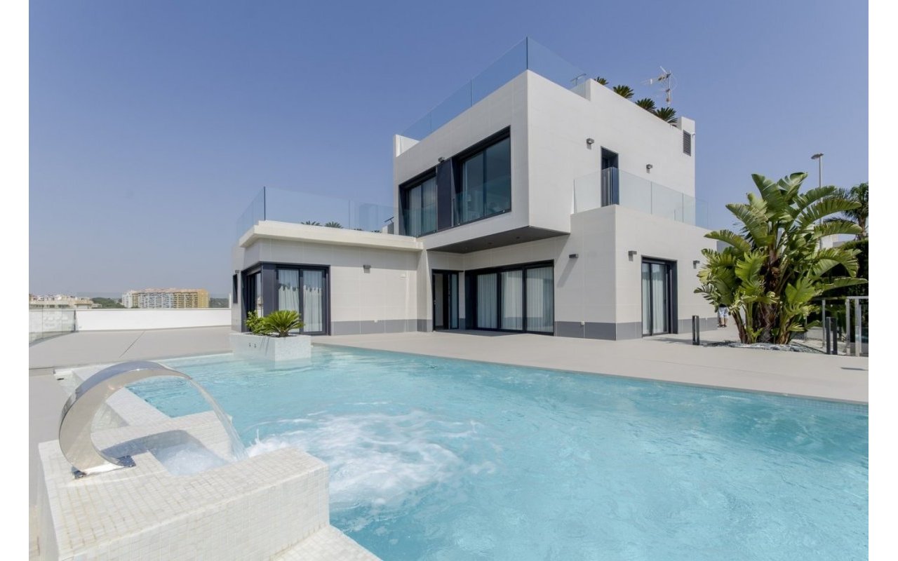 Obra nueva - Villa - Orihuela Costa - Campoamor