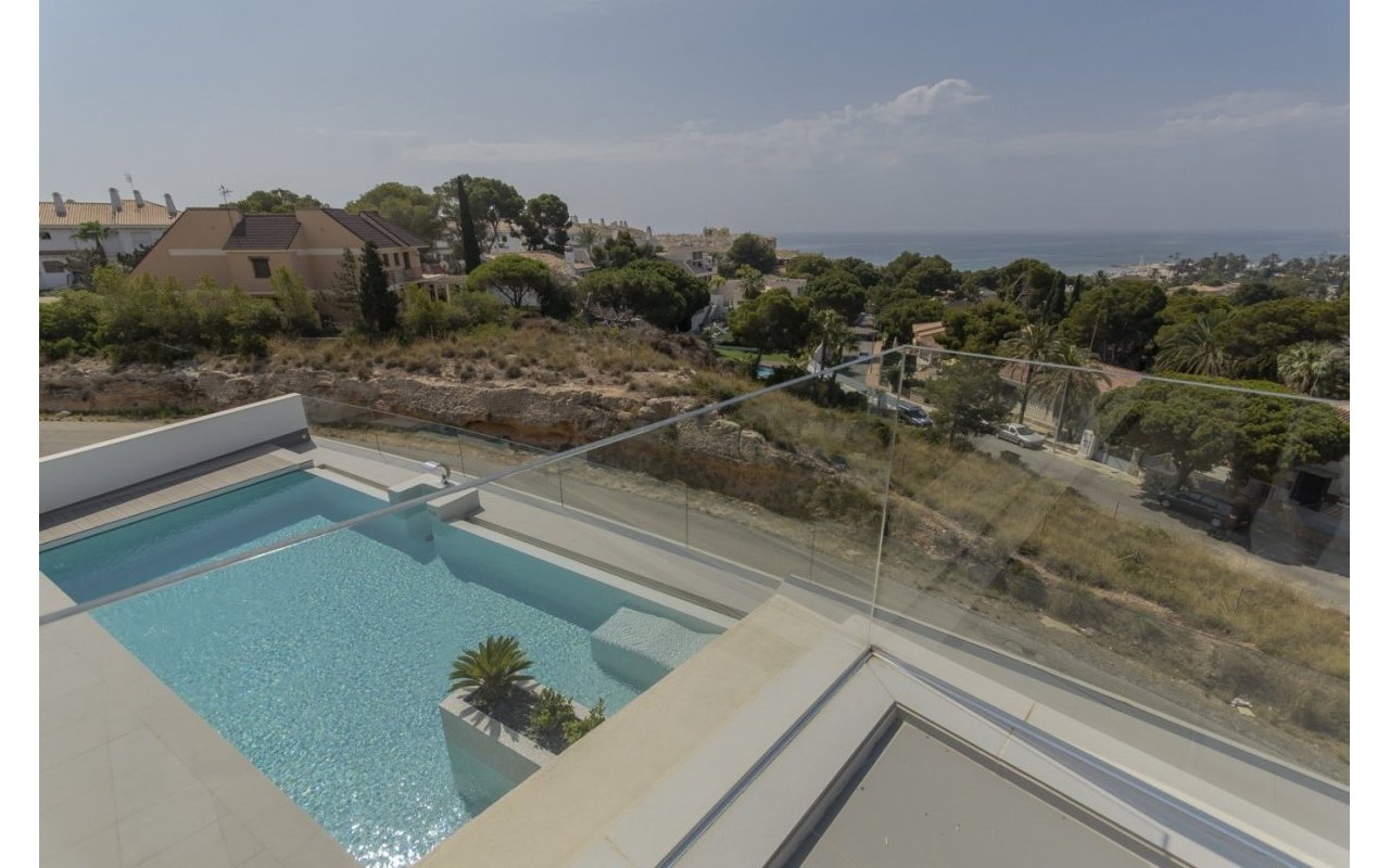 Obra nueva - Villa - Orihuela Costa - Campoamor