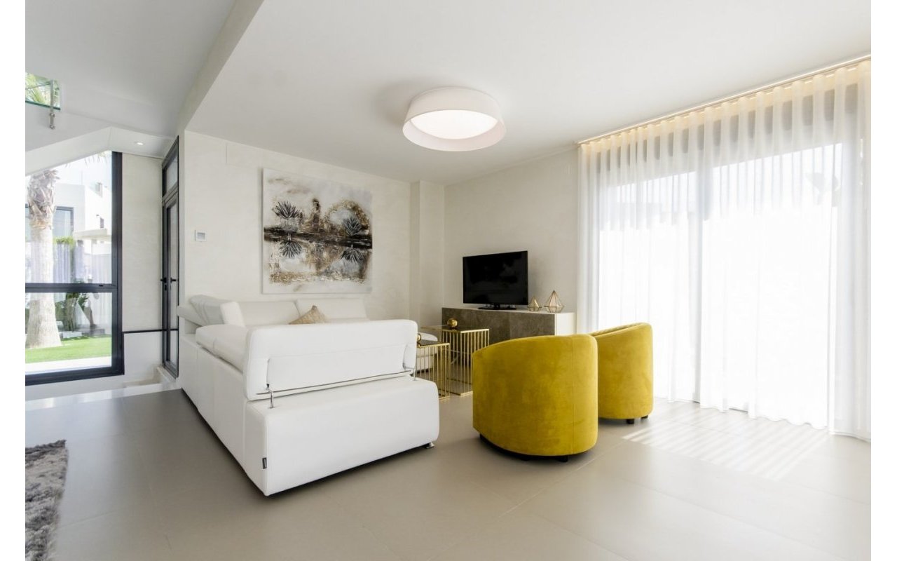 Obra nueva - Villa - Orihuela Costa - Campoamor