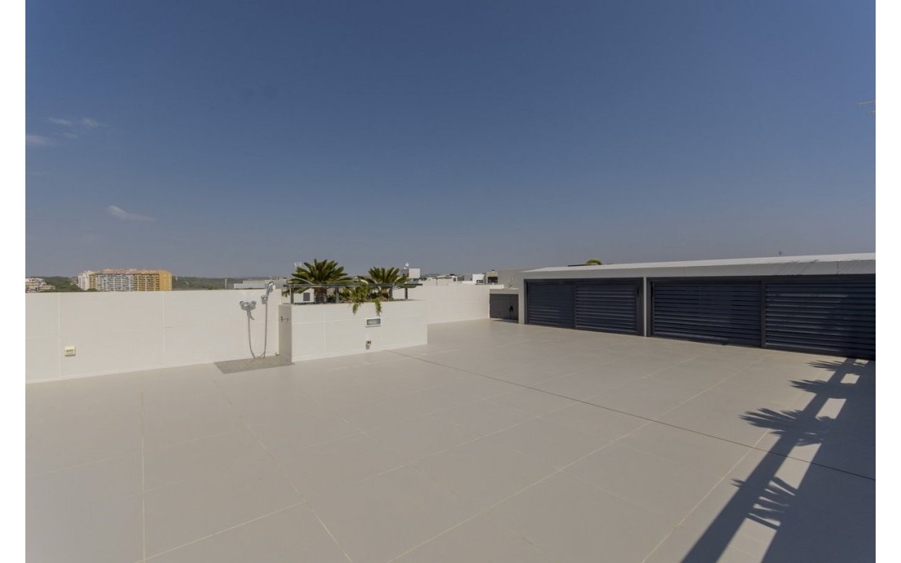 Obra nueva - Villa - Orihuela Costa - Campoamor