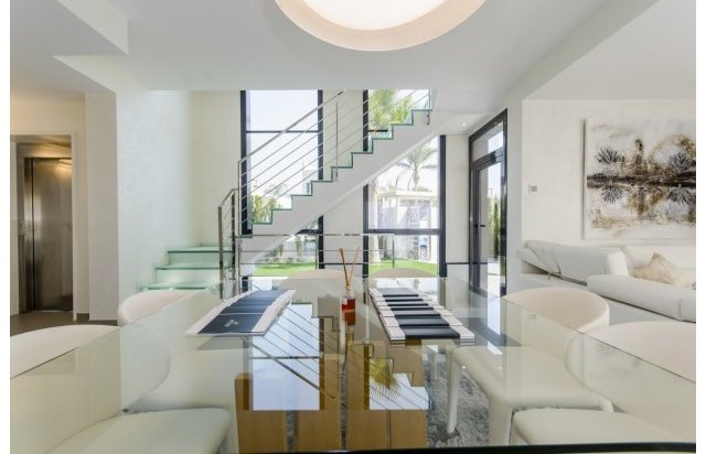 Obra nueva - Villa - Orihuela Costa - Campoamor