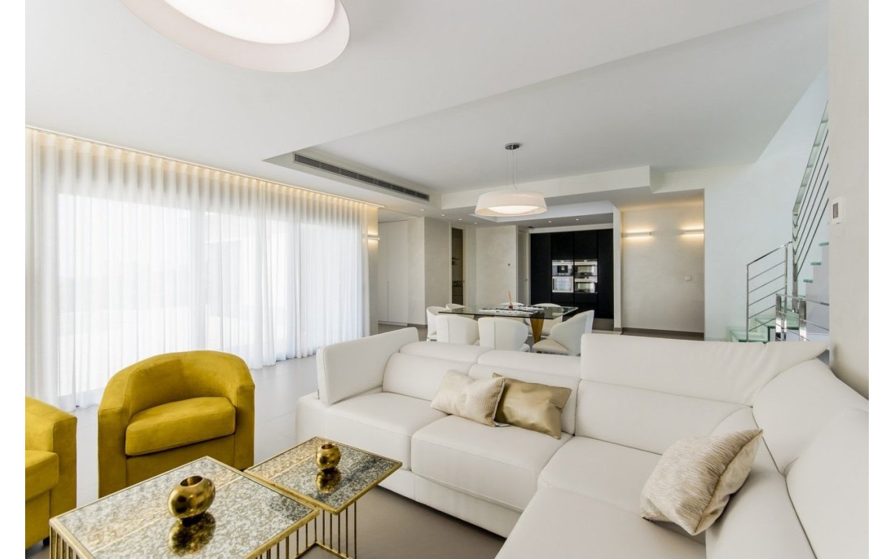 Obra nueva - Villa - Orihuela Costa - Campoamor