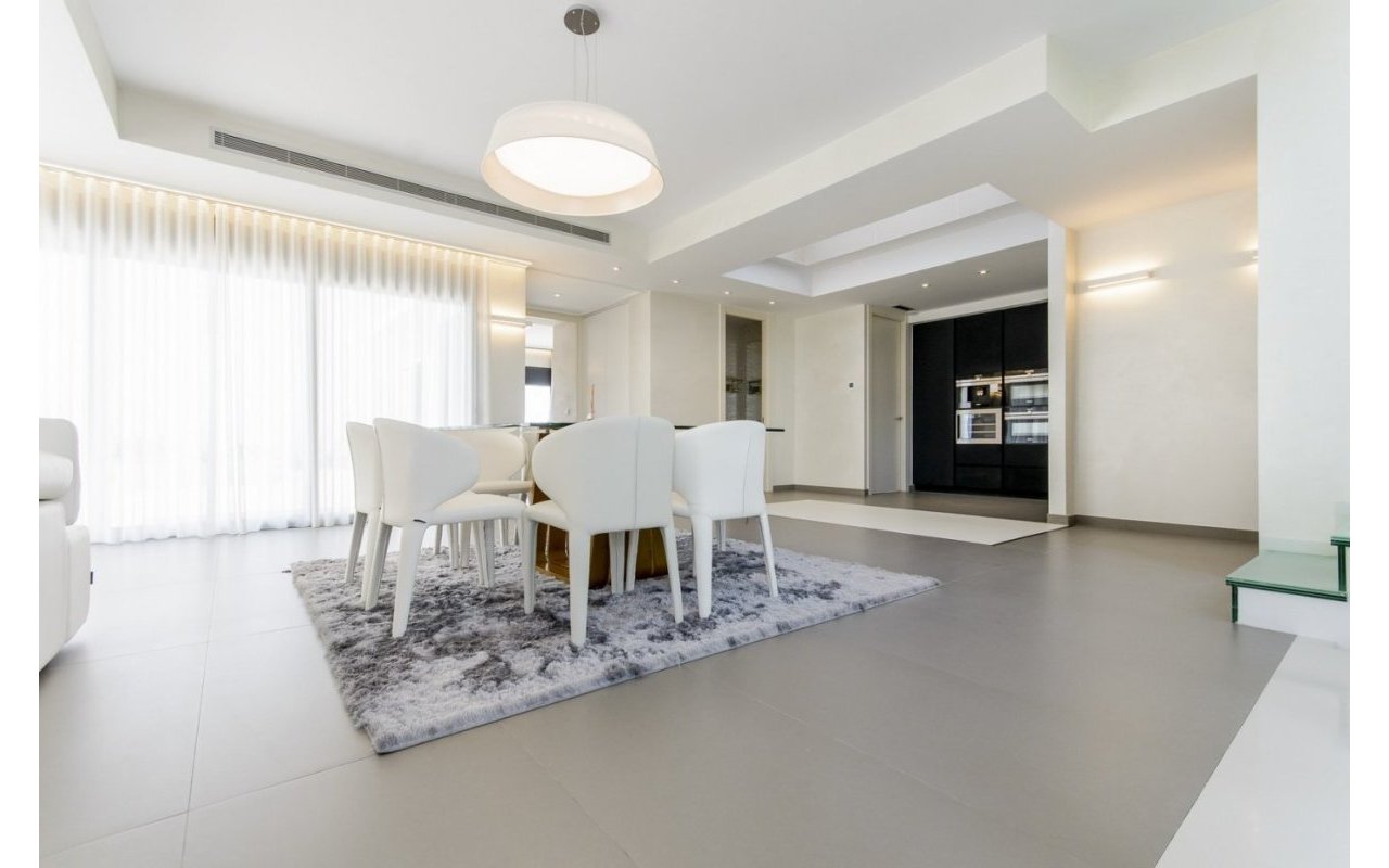 Obra nueva - Villa - Orihuela Costa - Campoamor