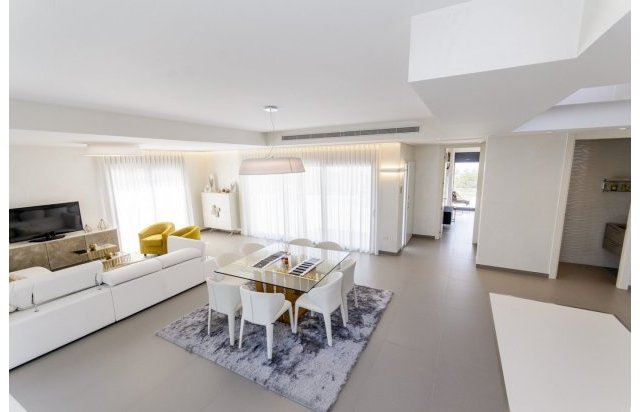 Obra nueva - Villa - Orihuela Costa - Campoamor