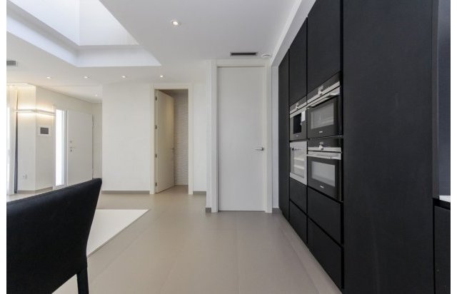Obra nueva - Villa - Orihuela Costa - Campoamor