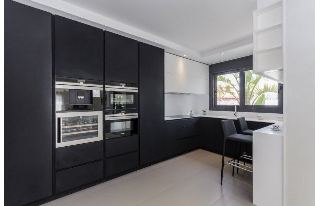 Obra nueva - Villa - Orihuela Costa - Campoamor