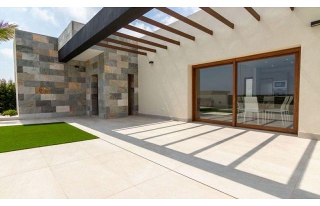 Obra nueva - Villa - Torrevieja - Los Altos