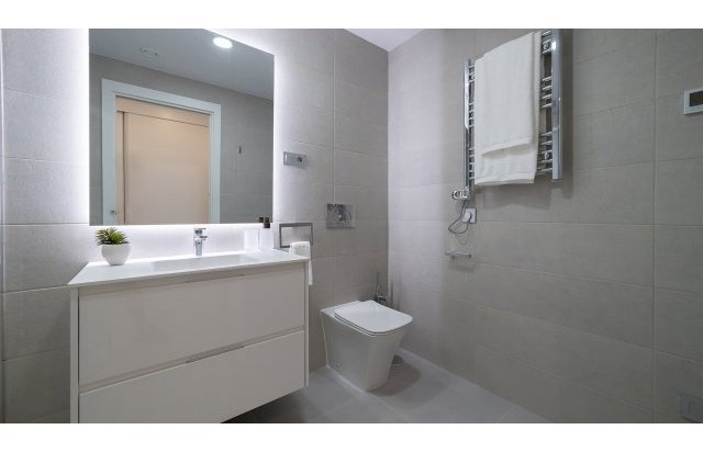 Obra nueva - Piso - Benidorm - Spain