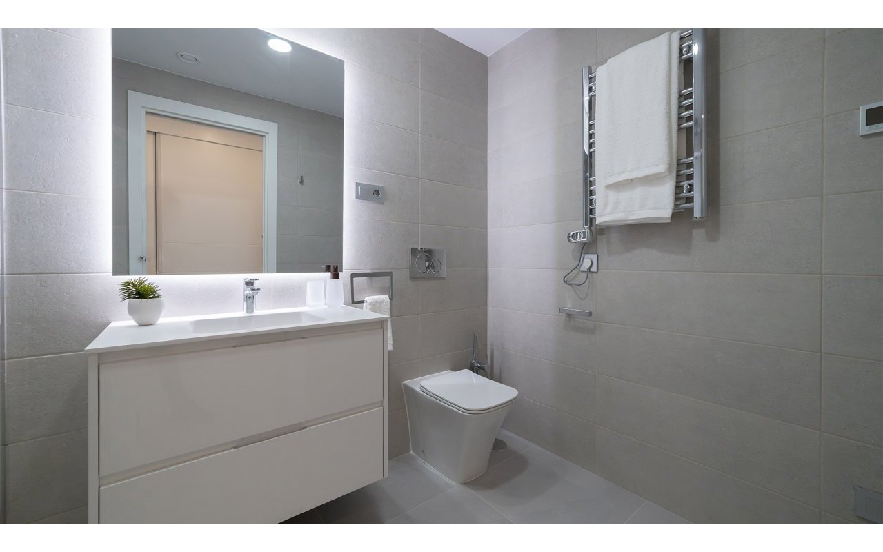 Obra nueva - Piso - Benidorm - Spain