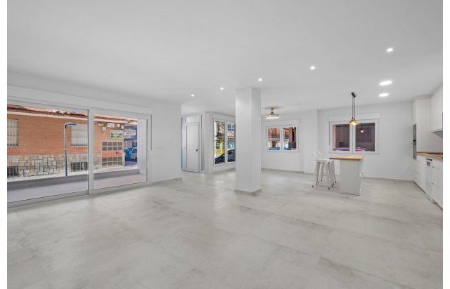 Rynek wtórny - Apartament - Torrevieja - Playa del Acequión