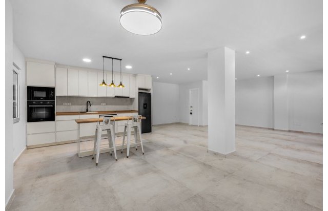 Rynek wtórny - Apartament - Torrevieja - Playa del Acequión