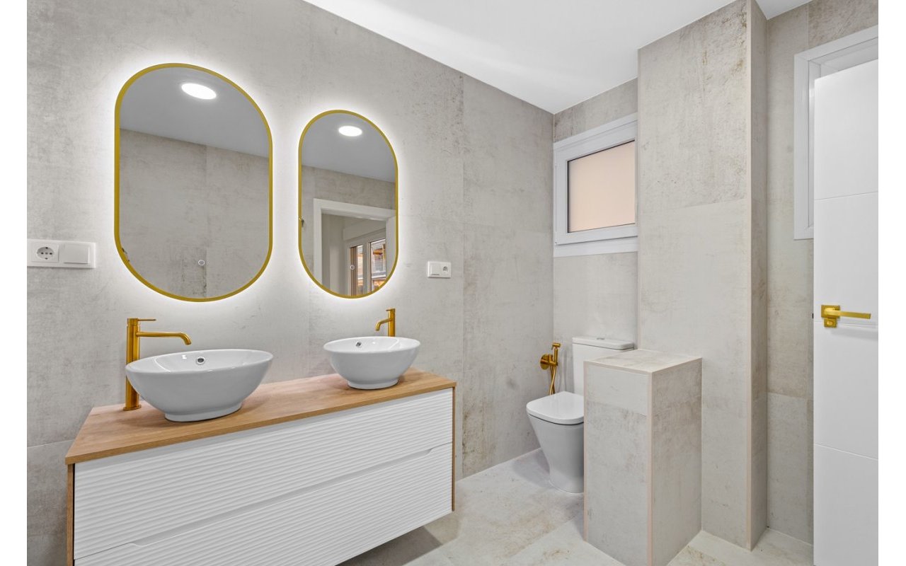 Rynek wtórny - Apartament - Torrevieja - Playa del Acequión