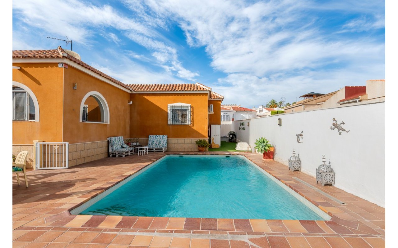 Resale - Villa - Ciudad Quesada - Rojales