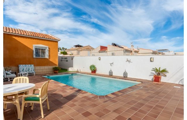 Resale - Villa - Ciudad Quesada - Rojales